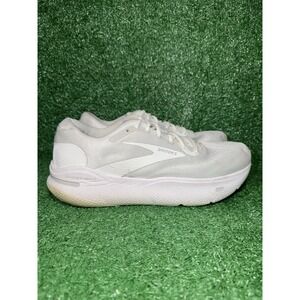 Brooks Ghost Max Mens Size 12 2E White Athletic Running Walking Shoes Sneakers